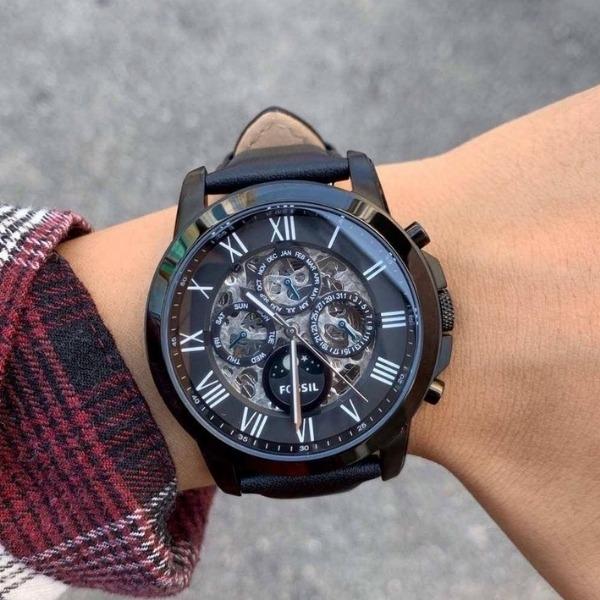 Me3028 fossil top