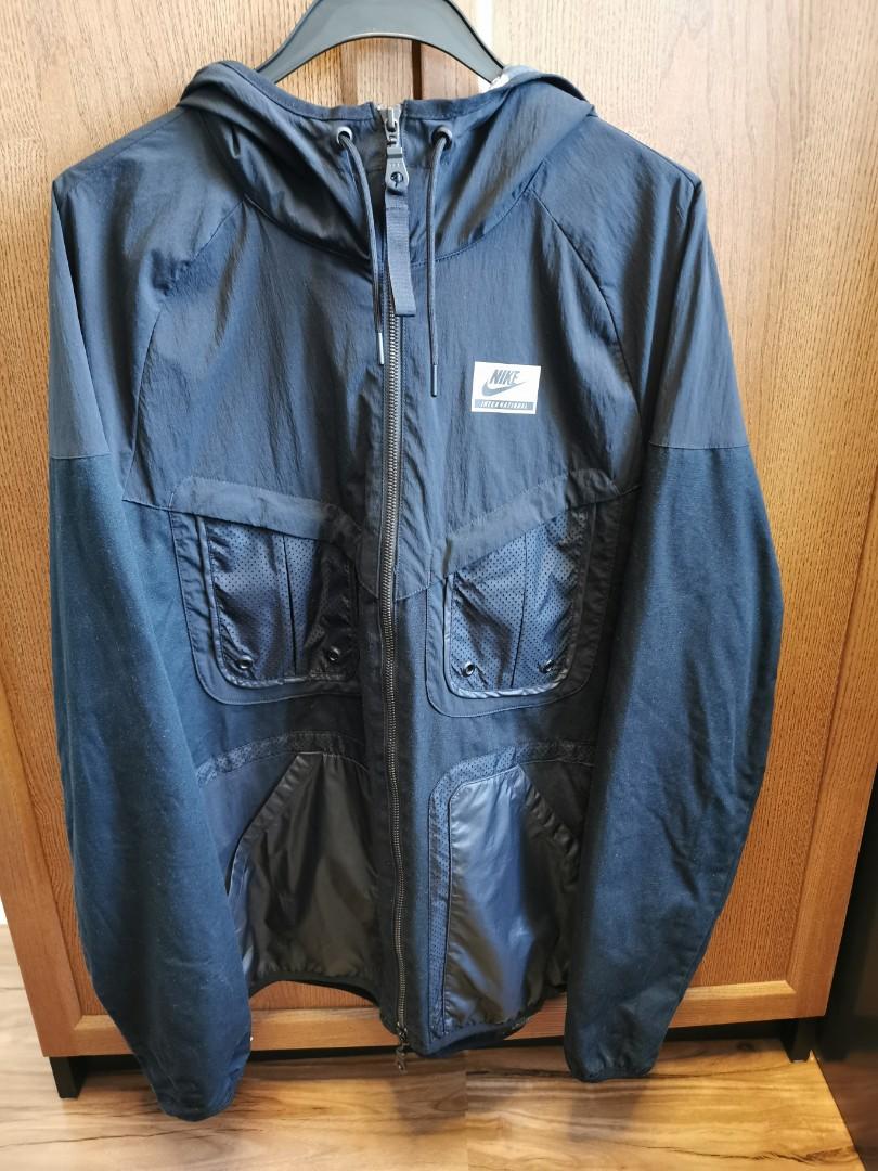 Nike international windrunner acg swoosh windbreaker workware
