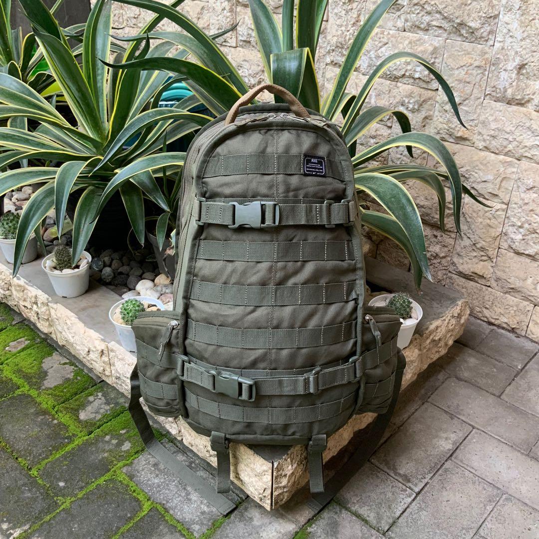 NIKE SB RPM SKATE TACTICAL MILITARY ARMY BACKPACK