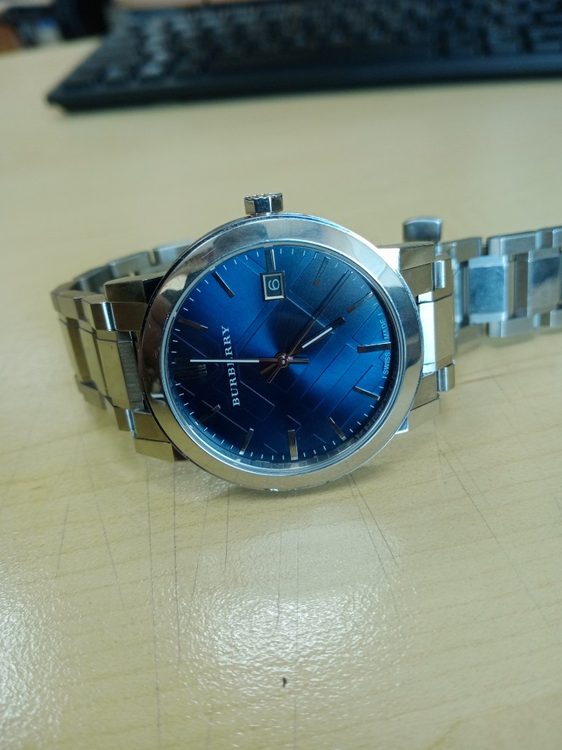 Burberry bu9031 store