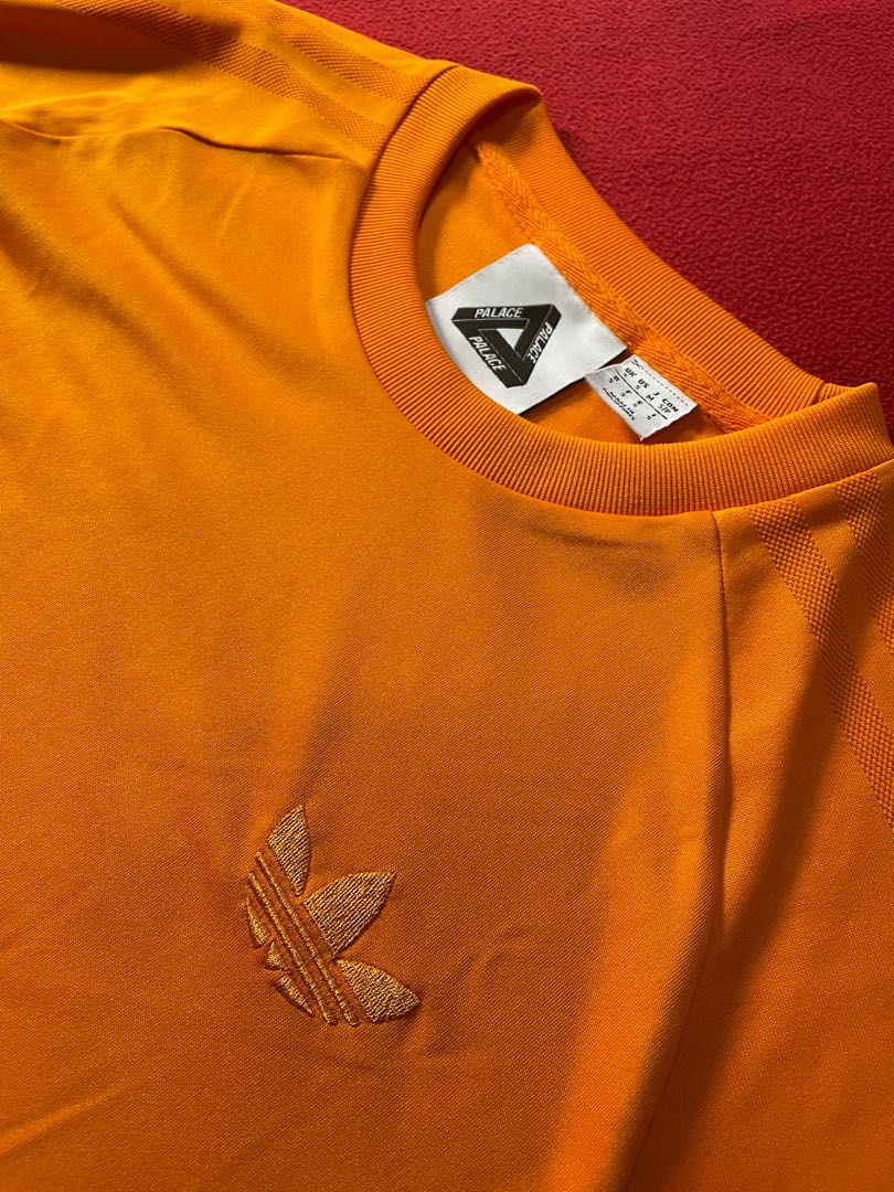 Palace adidas deals tee