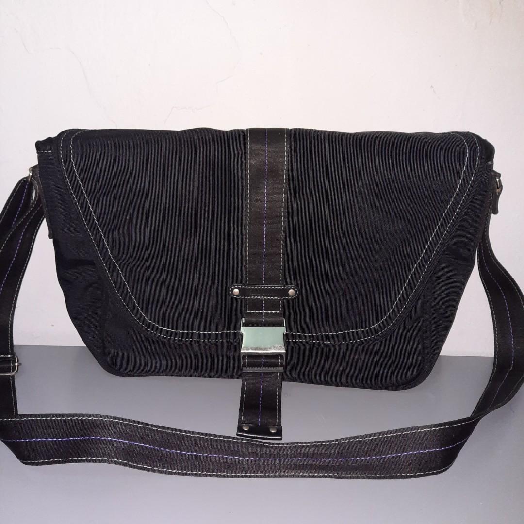 Paul Smith bag, Men's Fashion, Bags, Sling Bags on Carousell