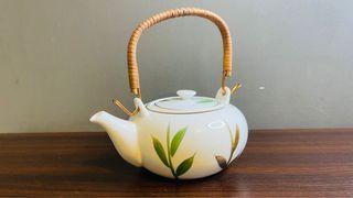PORCELAIN TEA SET
