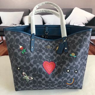 (Category: ) located in . Submitted by tasha_collections (Listing ID 1153374267, Image 1). Description: .