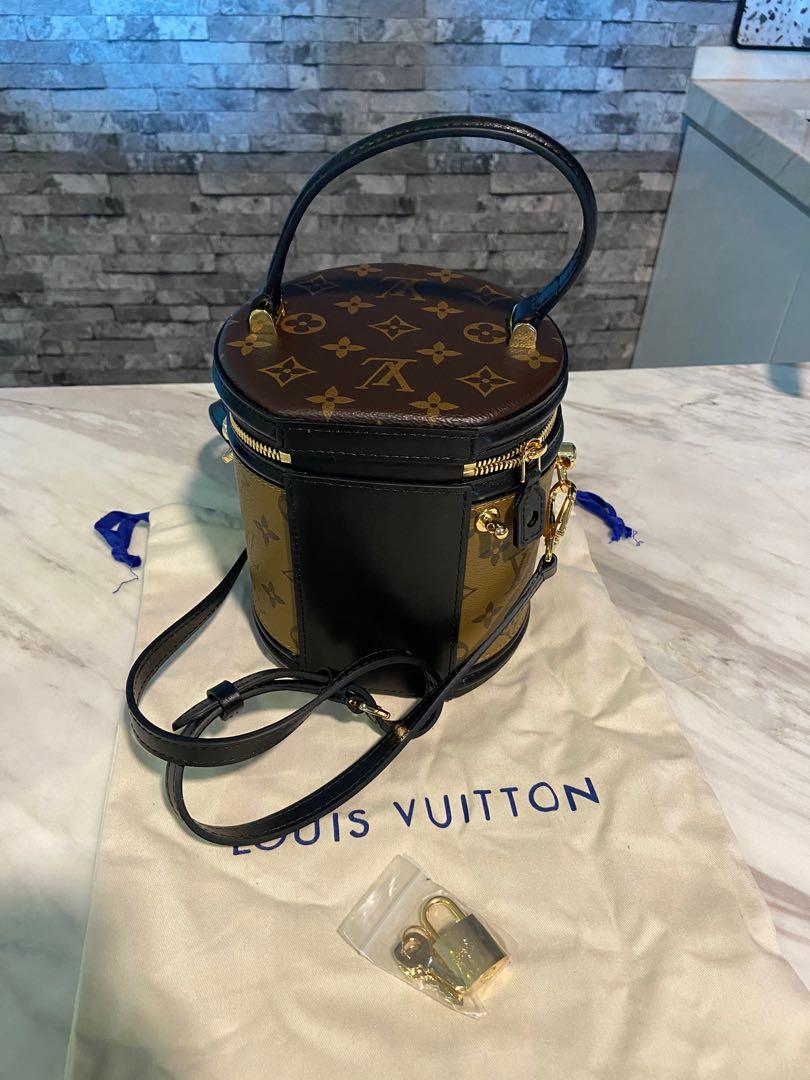 LV Bucket bag