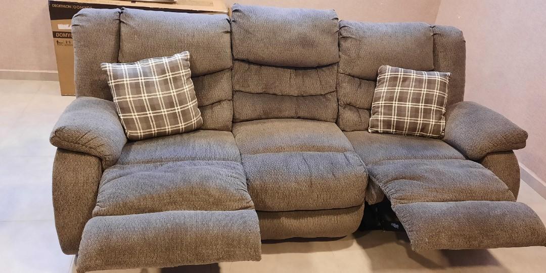 Reclining sofa, Furniture & Home Living, Furniture, Sofas on Carousell