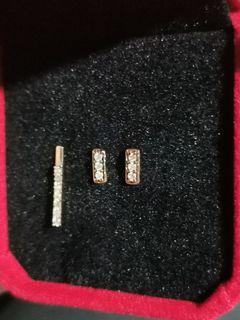 Set of dainty bar diamond pendant and earrings Rose Gold 18k pwede 2 gives 2 months pwede may RG  necklace + 3.5k lang