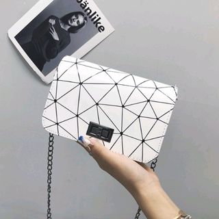 (Kategori: ) berada di . Dikirim oleh CuMart (ID iklan 1153378803, Gambar 1). Deskripsi: .