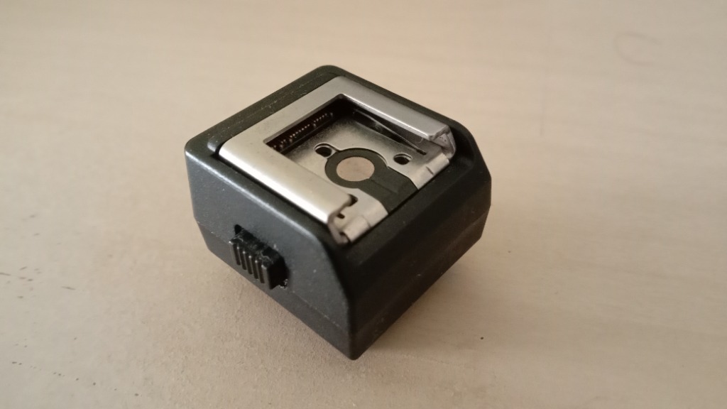 Sony flash shoe adapter ADPAMA, Photography, Photography Accessories