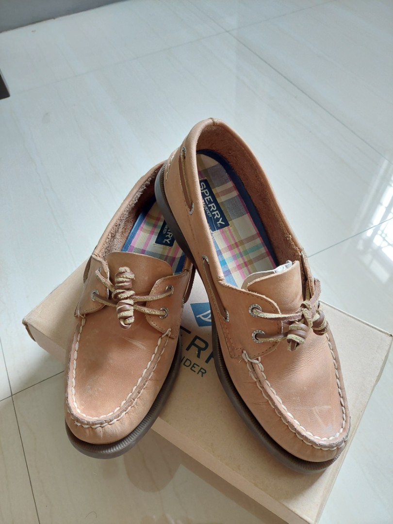 Sperry on sale sahara womens