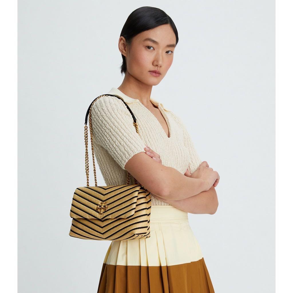 TB Kira Chevron Soft Straw Convertible Small Shoulder Bag, Women's Fashion,  Bags & Wallets, Cross-body Bags on Carousell