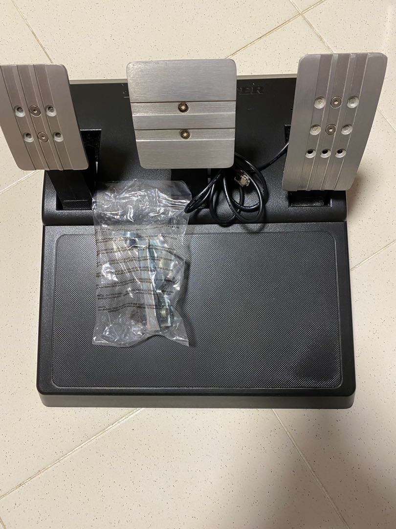 Thrustmaster T300RS with Ferrari F1 add on, 電子遊戲, 遊戲機配件, 手掣 - Carousell