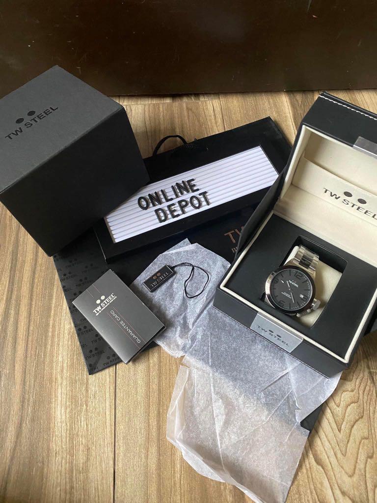tw steel cb201 Men s Fashion Watches Accessories Watches on Carousell