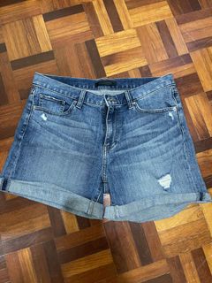 (Category: ) located in . Submitted by peiyee_93 (Listing ID 1153414691, Image 1). Description: .