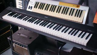 Yamaha NP-30 76-Key Piaggero Ultra-Portable Digital Piano