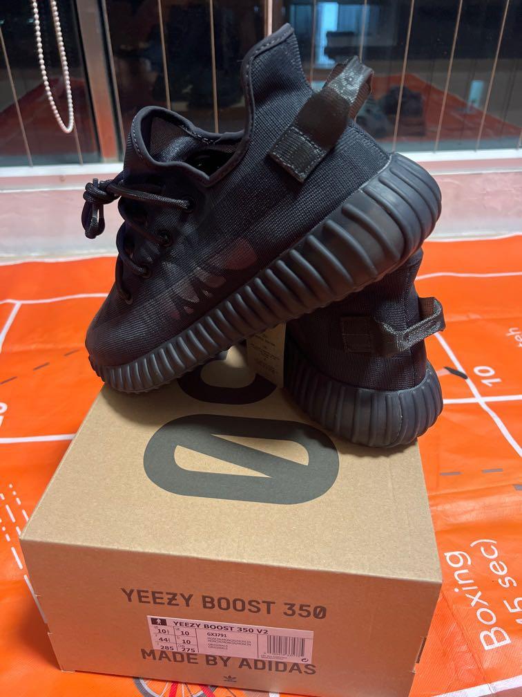 Yeezy Boost 350 v2 black reflective, Men's Fashion, Footwear, Sneakers on  Carousell