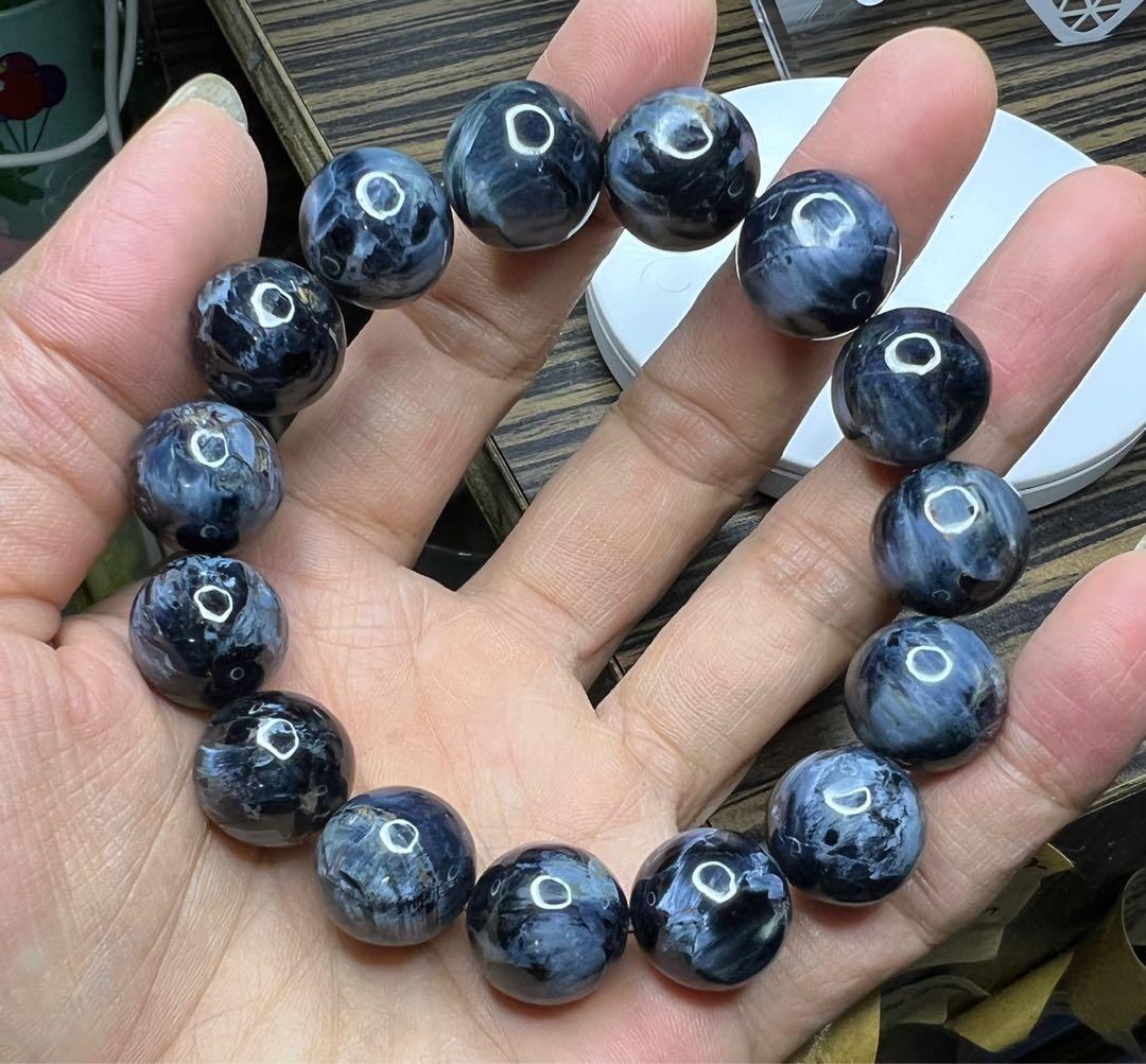 超希少✨チベット薬師万字珠天然瑪瑙8.2ミリ貫通穴5個 たくましく
