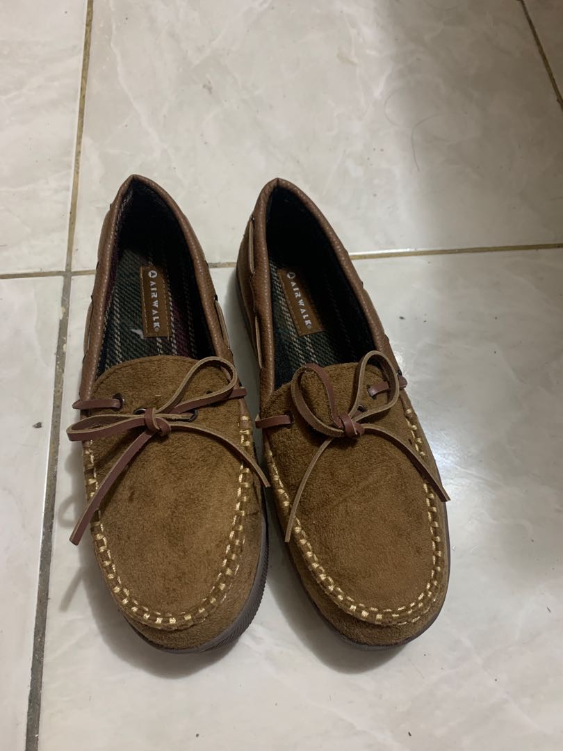 Airwalk discount boat shoes