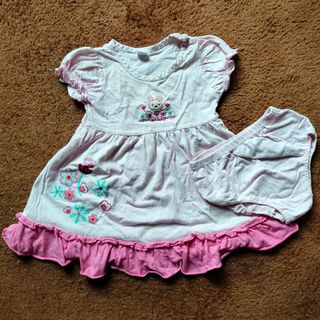 (Category: ) located in . Submitted by bloomybliss (Listing ID 1153688539, Image 1). Description: .