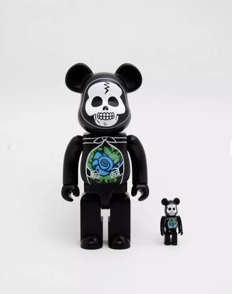 Bearbrick Suicoke 100% & 400% (靚盒）, 興趣及遊戲, 玩具& 遊戲類 