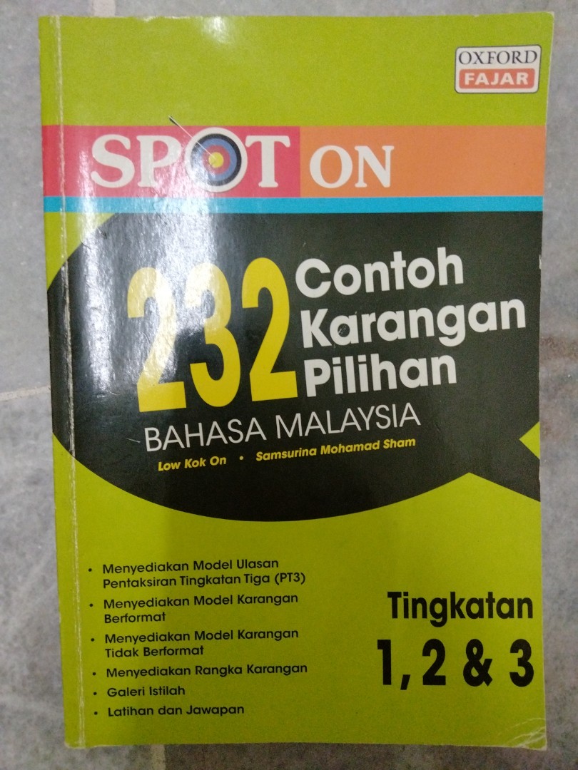 Buku Contoh Karangan 232 Contoh Karangan Hobbies Toys Books Magazines Assessment Books On Carousell