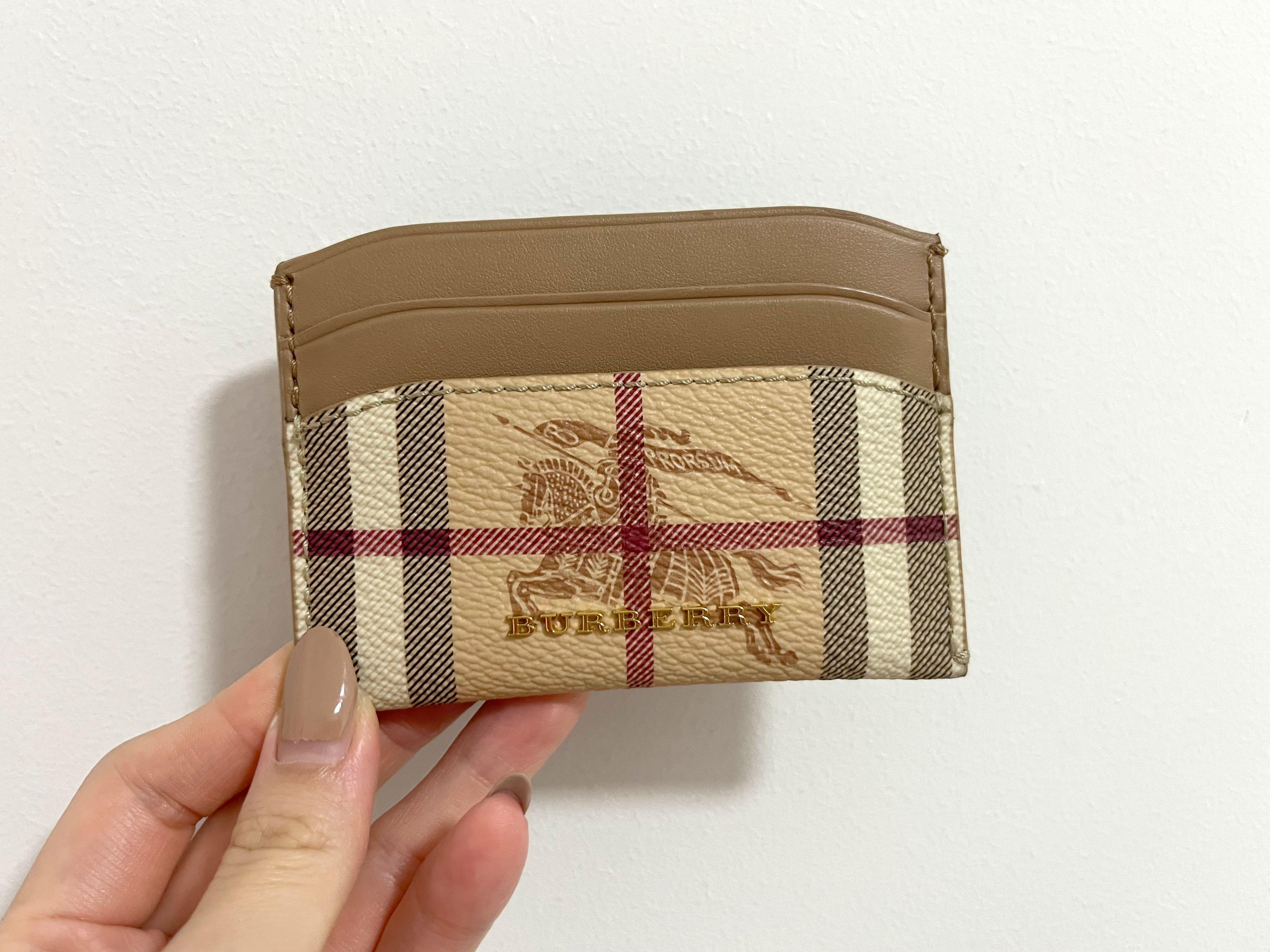 Burberry card holder, Men's Fashion, Watches & Accessories, Wallets & Card  Holders on Carousell