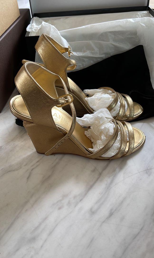 Cheri lace 2024 up wedge