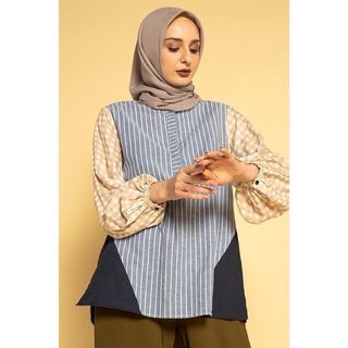 (Kategori: ) berada di . Dikirim oleh grabmesoon (ID iklan 1153653488, Gambar 1). Deskripsi: .