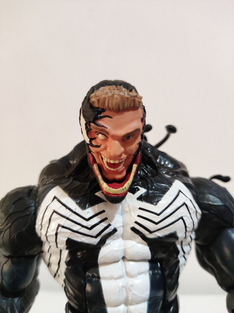 Custom Eddie Brock head for Marvel Legends Monster Venom Hobbies