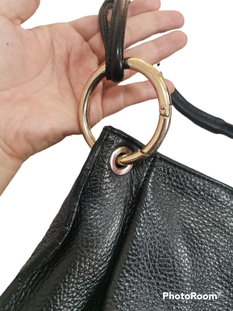 DANIEL HECHTER PARIS SOFT LEATHER SHOULDER BAG, Women's Fashion, Bags &  Wallets, Shoulder Bags on Carousell