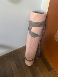 (Category: ) located in . Submitted by ljh96 (Listing ID 1153651508, Image 1). Description: .