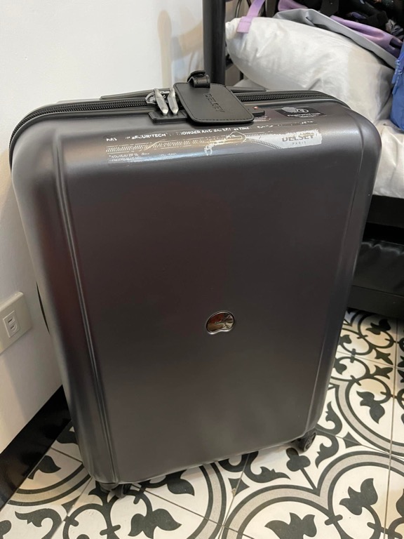 Delsey Pluggage with Fingerprint, USB, Built in Weighing Scale, with