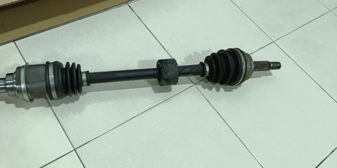 Drive shaft myvi 2009 (left), Auto Accessories on Carousell