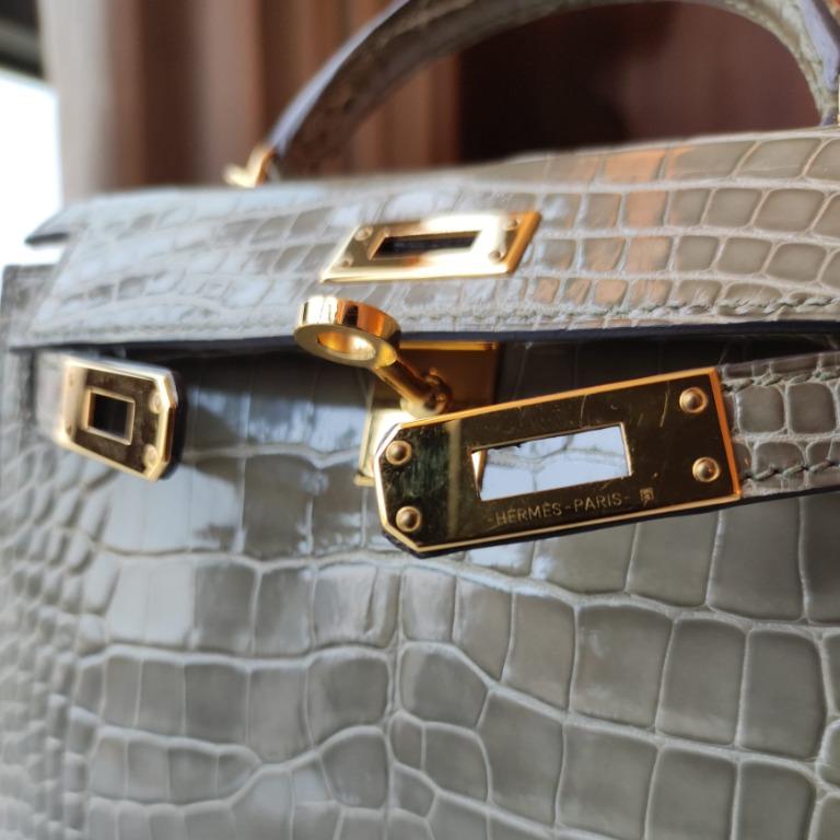 Hermès Kelly Sellier Mini II Gris Tourterelle Lisse Crocodile