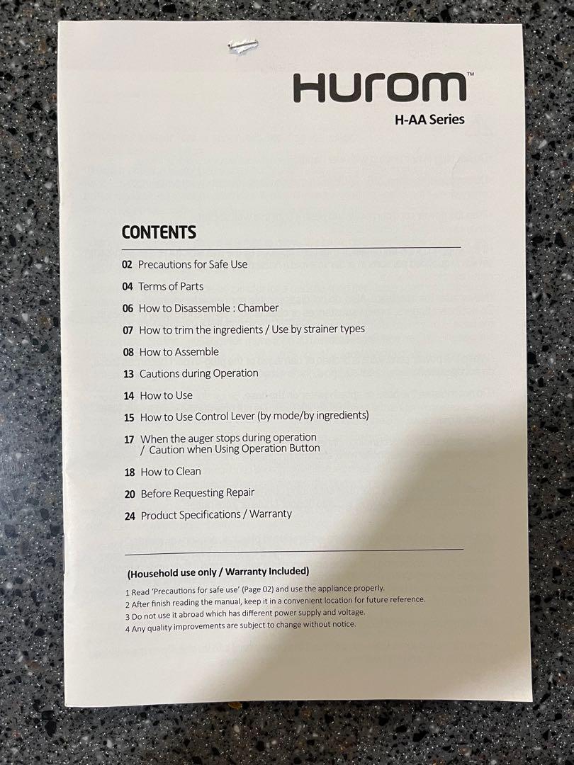 Hurom slow juicer set with instruction manual, TV & Home Appliances