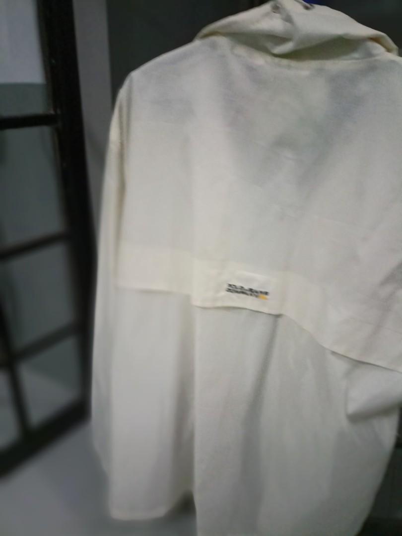 Jackets (Category: Coats, Jackets and Outerwear) located in Las Pinas. Submitted by tabsilog (Listing ID 1153560906, Image 3). Description: rush sale Polo windbreaker jacket authentic like new pm if interested price neg.