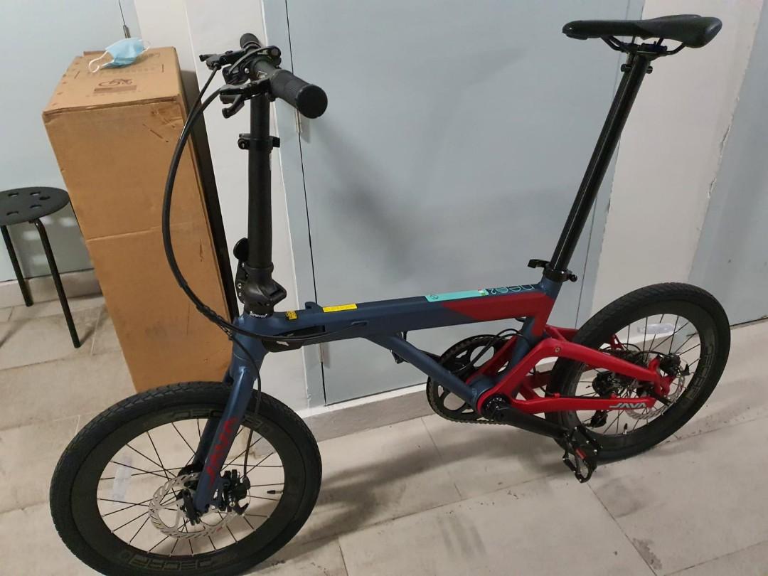 Java neo 2 (Category: Bicycles) located in Singapore. Submitted by carzwerkz.diecast (Listing ID 1153720862, Image 1). Description: light scratches on the side. see photo. fall off wall as bike without bike stand. Specifications : Frame: JAVA Neo 20" Aluminium Alloy Shifters: MicroNew 9 Speed Shifter with Shimano Altus Derailleur. Brakes: Mechanical Disc Brake with Tektro Brake Lever. Crankset: DECAF 52T Chainring with Integrated Chain Guard Squa