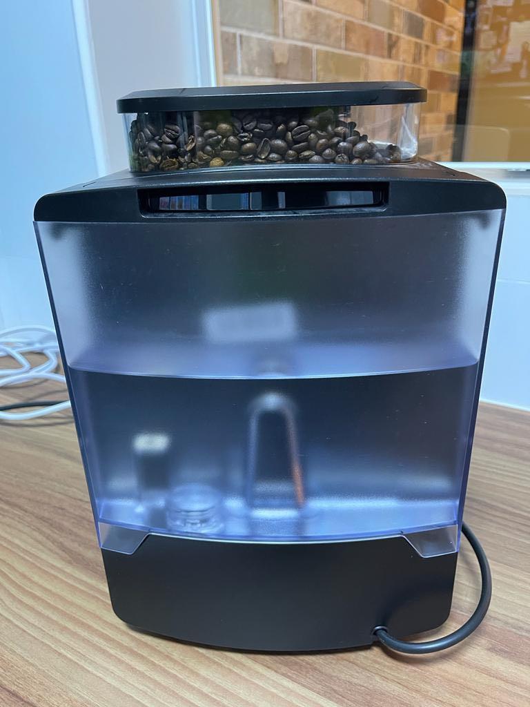 Krups Coffee Machine (white), TV & Home Appliances, Kitchen Appliances