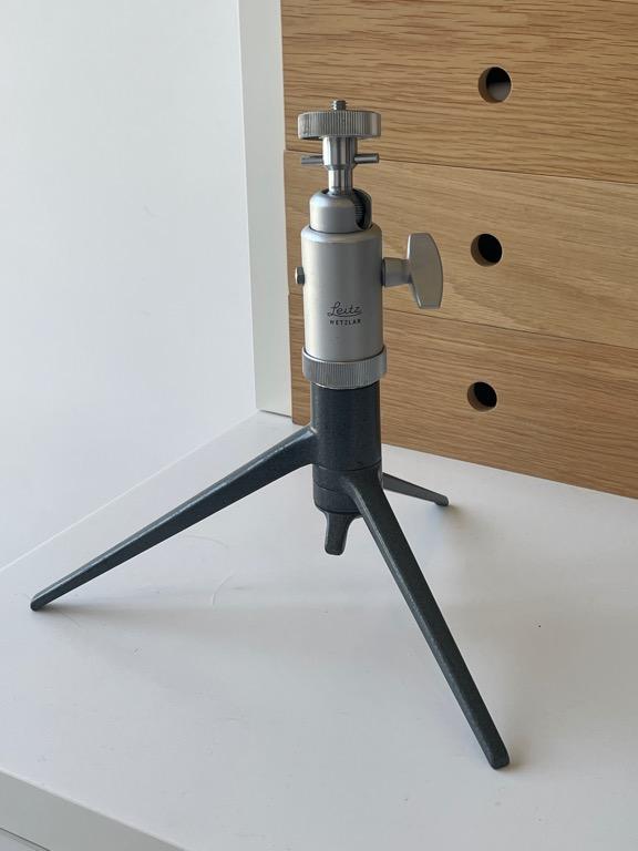 Leica Vintage Tabletop Tripod, 攝影器材, 攝影配件, 腳架 Carousell