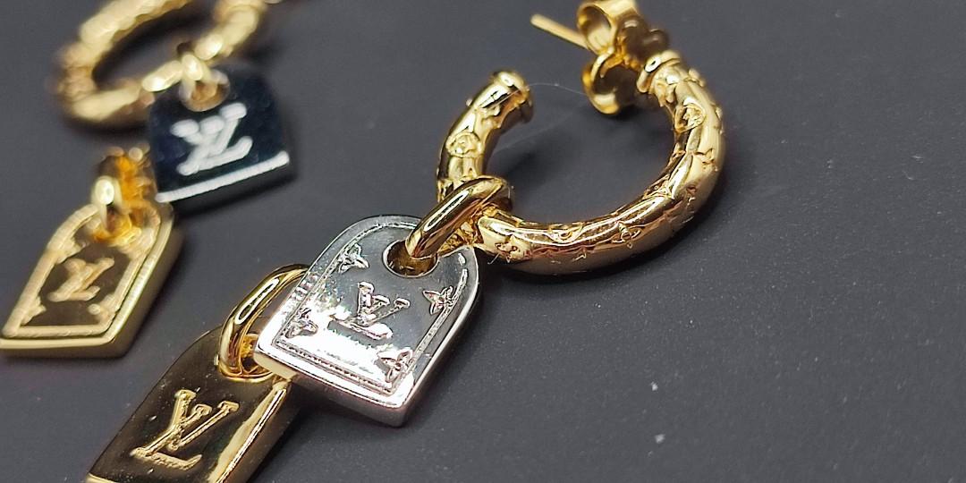 Louis Vuitton Precious nanogram tag earrings (M00607)【2023】  ピアス,  ファッションジュエリー, ルイヴィトン