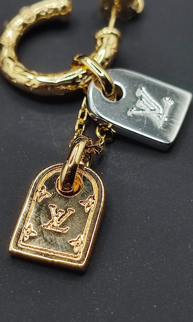 Louis Vuitton Precious nanogram tag earrings (M00607)