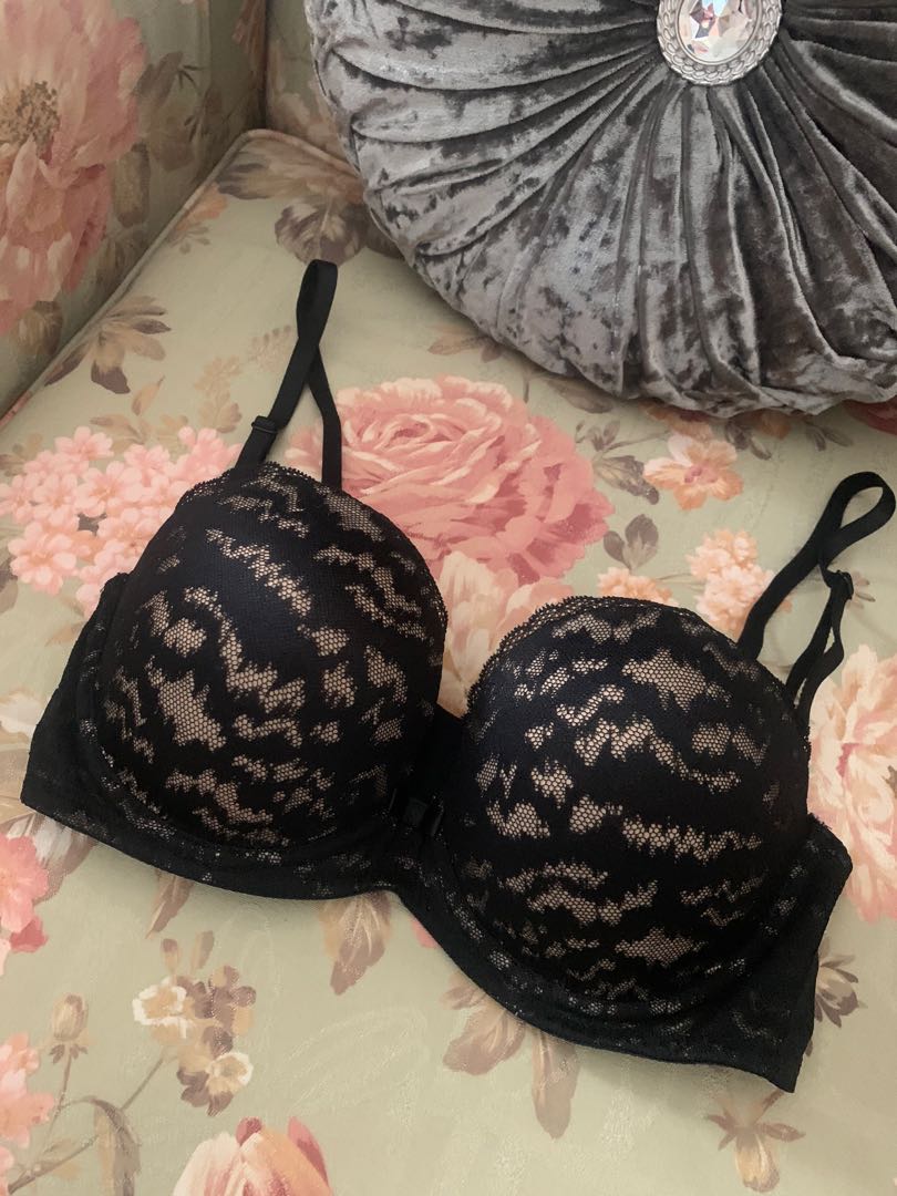 Mark & Spencer half cup bra size C75, Looking For on Carousell