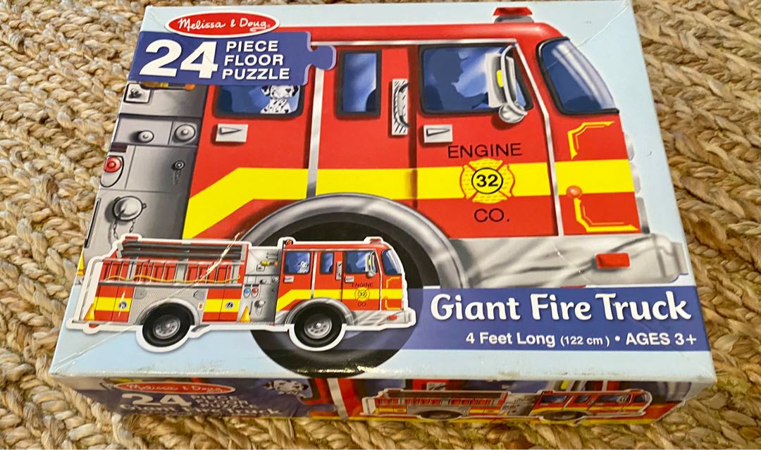 Melissa and doug giant cheap fire truck floor puzzle