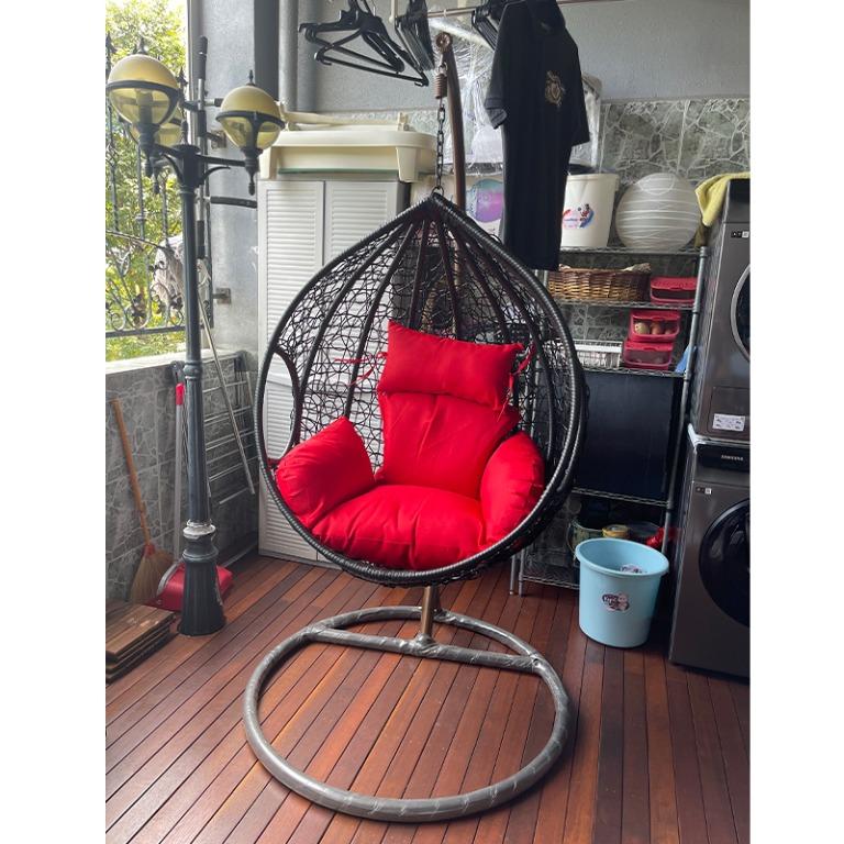 Naomi swing 2025 seat with stand
