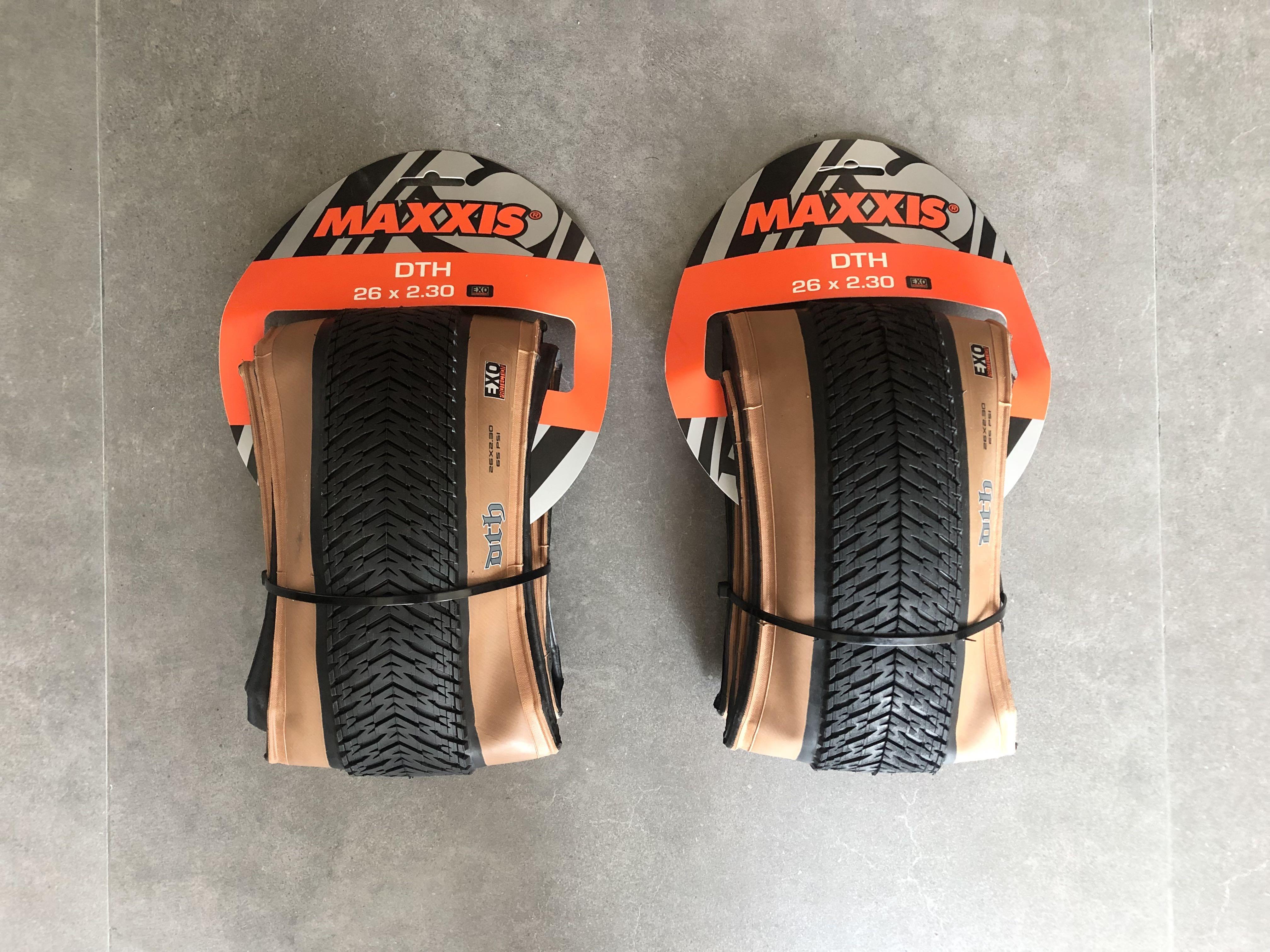 Maxxis dirt jump tires 26 top