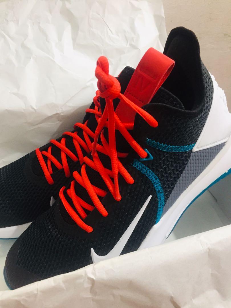 Nike Lebron Witness IV EP Size 9 Mens 