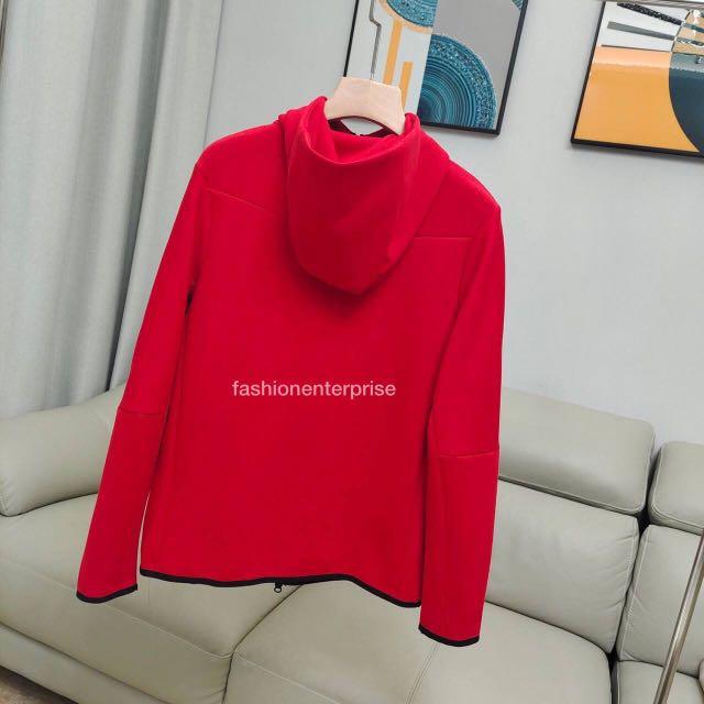 Nike Sportswear Tech Fleece Full Zip Hoodie, Men's Fashion, Coats, Jackets  and Outerwear on Carousell