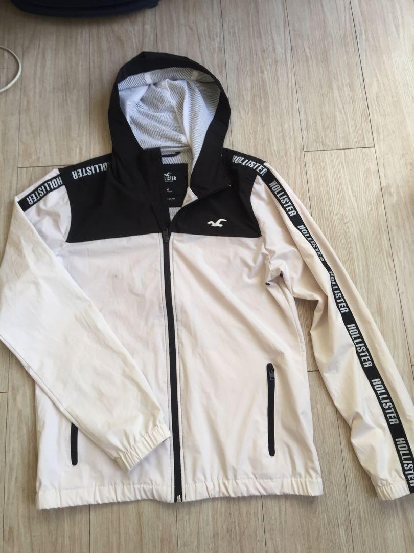 Hollister wind breaker online