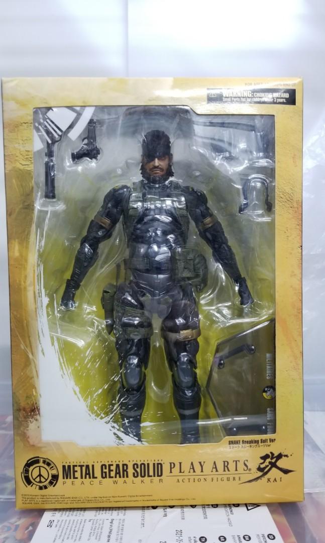Play Arts 改Metal Gear Solid Peace Walker Snake Sneaking Suit