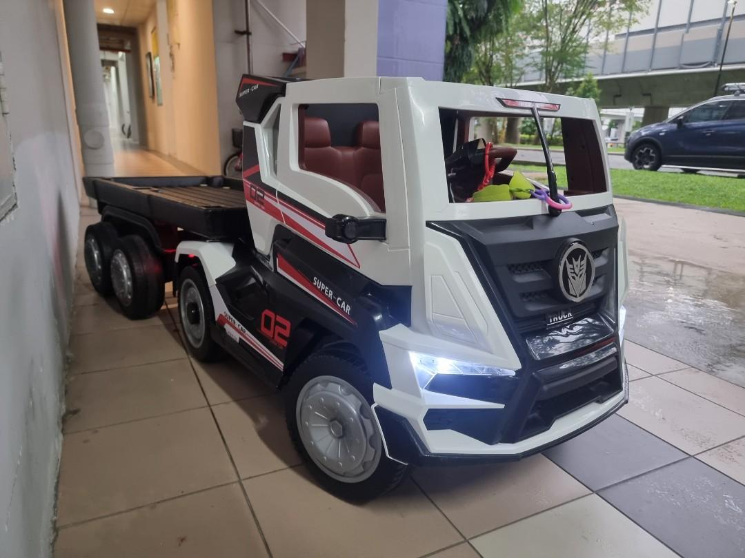 Remote control lorry for kids, Hobbies & Toys, Toys & Games on Carousell